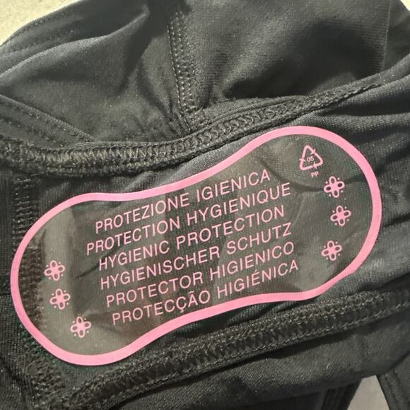 ARENA Women's Sports Team Swimsuit Solid Challenge Back, Black/White USA-32 READ - Picture 11 of 16